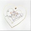      Esküvői meghívó - 135x135 mm - oldalra nyitható  - aranyozott szívkártya tűzhető az elejére - betétlapos 