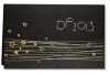 Karácsonyi üdvözlőlap - 155x100 mm - felfelé nyitható - fekete borítón arany-ezüst díszítéssel - betétlapos
