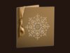    Karácsonyi üdvözlőlap - 135x135 mm - oldalra nyitható - arany gyöngyházfényű karton - ezüst és arany díszítéssel, domborítással - arany szatén szalaggal