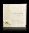  Esküvői meghívó - 130x130 mm - oldalra nyitható - pausz borító, fehér-arany csillogó díszítéssel, krémszínű masnival - betétlap krémszínű