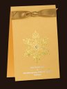    Karácsonyi üdvözlőlap - 100x155 mm - felfelé nyitható - arany gyöngyházfényű karton - fényes arany fóliadíszítéssel - gyönggyel és ezüst szaténszalaggal